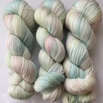 珊瑚と海　Lace 800m 100g
