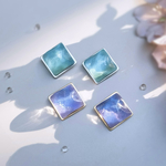 紫陽花を映す 水面のピアス/イヤリング | 水面 グラデーション モーブ ブルー グリーン 金属アレルギー対応 チタンピアス サージカルステンレス 空 海 ペイント 大ぶり スクエア