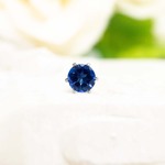 ブルーミスティックトパーズ・ピアス　4mm（片耳）　銀
