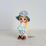 プチブライス　バラ柄ハットの3点セット　ハンドメイド　服