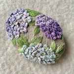 コットンリネンと刺繍のあじさいのヘアゴム orブローチ
