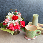 数量限定【母の日生花】赤いカーネーションのフラワーアレンジ　P/R　フラワーアレンジメント／母の日2025
