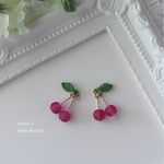 ◻︎フロスト◻︎ラズベリーピンクのさくらんぼ🍒ピアス（イヤリング）