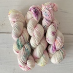 手染め毛糸〇over the Rainbow〇Color Hopping降り注ぐ色彩(merino80)ソックヤーン