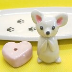 チワワ（ホワイト）お香立て（犬）　ペット供養