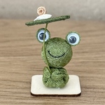 葉っぱの傘のカエルさん＊ちりめん細工｜梅雨のミニ飾り