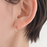 【14kgf】  8mm ミニスクエアフープピアス/断面スクエアはしっかりとした存在感