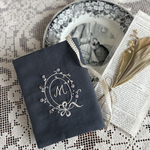 刺繍　ブックカバー　アルファベット