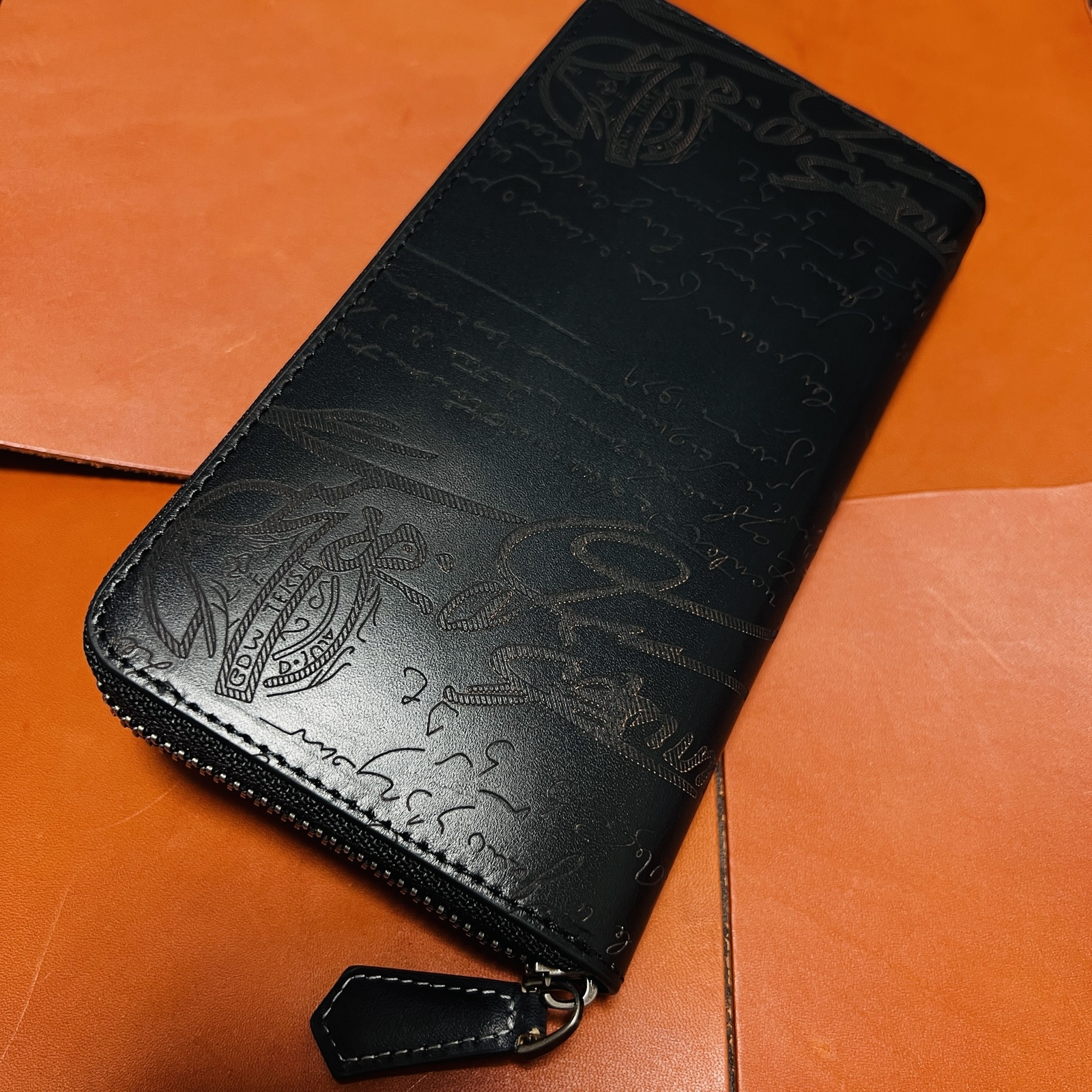 財布 限定商品 今年緑/グリーン系人気色 希少ラムスキン本革編み込み
