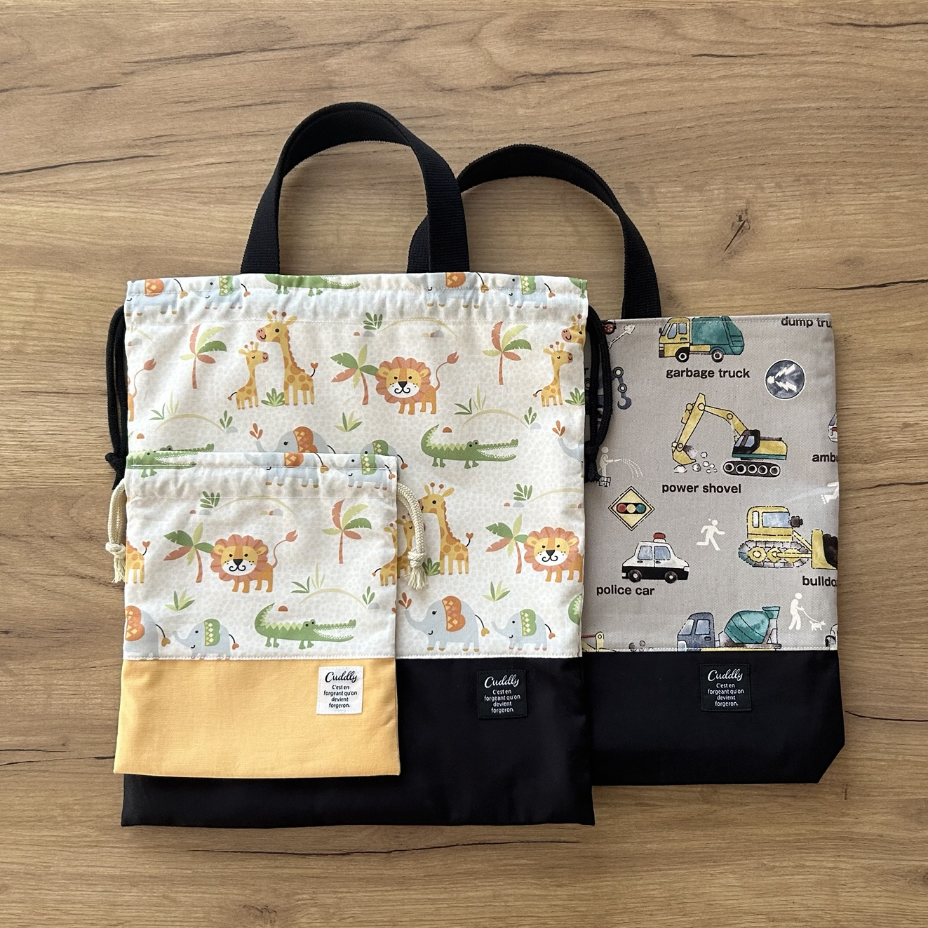 受注製作】🌸花柄レッスンバッグ女の子・手提げ・北欧・通園バッグ