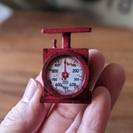 【sale！！現品限り】ミニチュア　ヴィンテージ調キッチンスケール(RED)♪