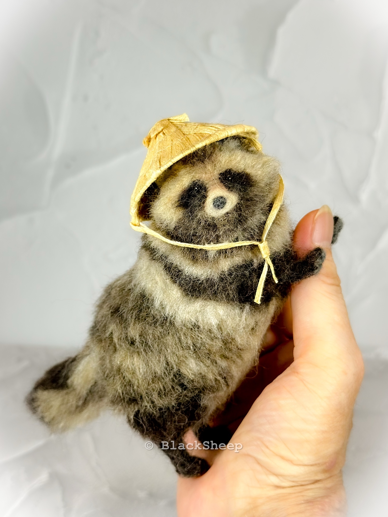 羊毛フェルト キンクマさん - Black Sheep Needle Felting Animals