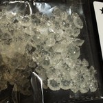 【素材】クラックガラスカレット（クリア）【レジン節約に】