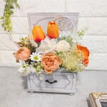 初夏の爽やかフラワーアレンジ　アーティフィシャルフラワー　造花　チューリップ　あじさい　父の日　誕生日　開店祝い　新築祝い　ナチュラル