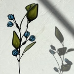 青い実の枝　枯れないお花