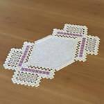 ハーダンガー刺繍のドイリー