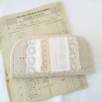 シーカ様ご予約品)リネンとアンティークレースのラウンド型長財布