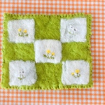 little bloom ー たんぽぽのマット