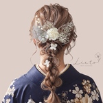  【送料込み】ホワイト＆シルバー　水引アレンジ　髪飾り　ヘアアクセサリー　Ｕピン　ヘッドパーツ　成人式　卒業式　