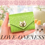 ❤【新作♪】【猫×メロン♪】お洒落可愛い猫モチーフの総本革コンパクトミニ財布♪メロン柄 手のひらに収まる オンリーワン♪