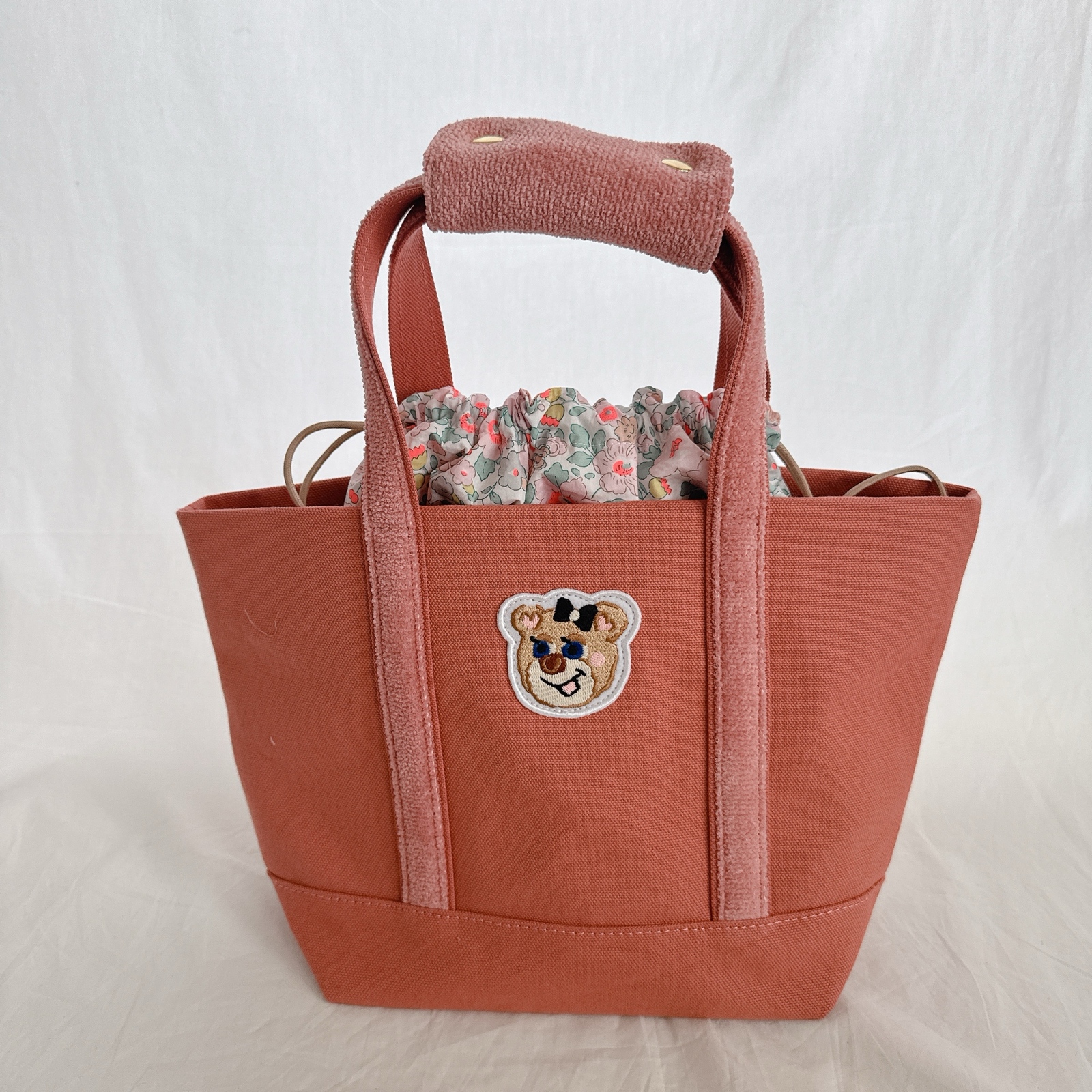 LOEWE トカゲ柄 カゴバック用巾着バッグ LOEWE トカゲ柄 カゴバック用巾着バッグ 楽天市場】ロエベ かごバッグ