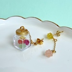 ミニチュア小瓶の金平糖ピアス｜アシンメトリーピアス