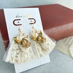 琥珀色ビジューとインド刺繍リボンピアス✳︎金アレ対応 316L✳︎ヴィンテージ風