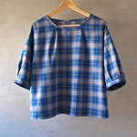 タックのブラウス チェック ブルー