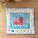 夏 キルト 「小船」で楽しくどんぶらこ⛵️ パッチワーク キルト タペストリー