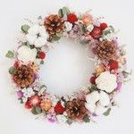 ピンクのお花のクリスマスリース