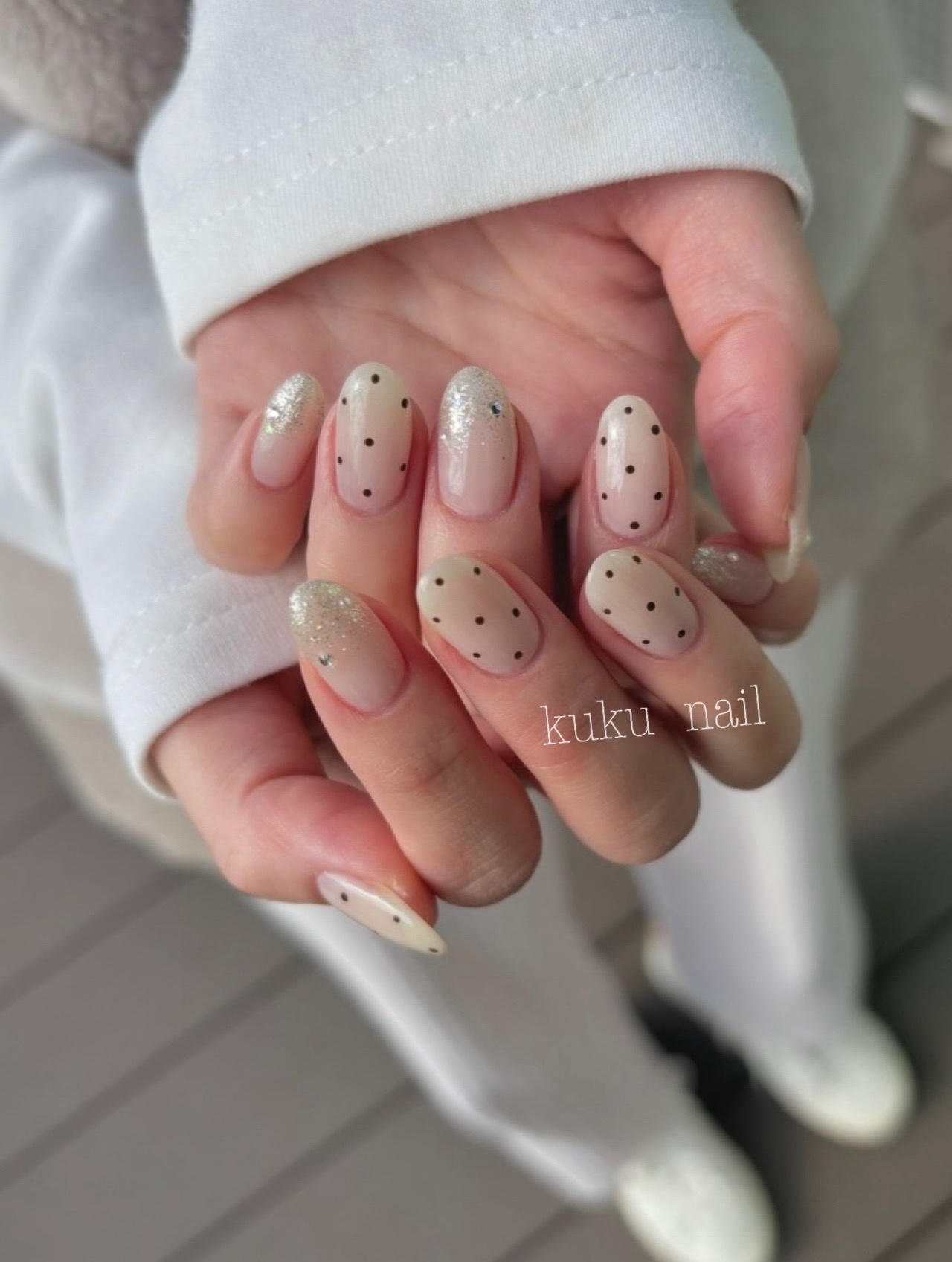 ワンカラーネイルチップ ホワイトモカ - kuku nail | minne byGMO