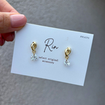 🌟冬のきらめき 光る1粒ニュアンスハート 褒められピアス シルバー 小ぶり シンプル 小さめ冬 プレゼント Rin 30代ピアス 40代 スタッドピアス 結婚式