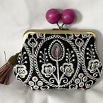 インド刺繍　木玉親子がま口ミニ財布