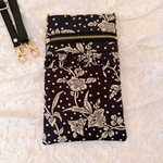 【期間限定 price】スマホポシェット♡リバティ マロリー ブラック