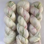 ミルフィーユ　Lace 800m 100g