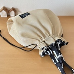＊お洗濯が楽♡メッシュ生地×撥水加工ナイロンオックス    一枚仕立て 巾着トートバッグ＊ 肩がけも出来る 大きめエコバッグ スパバッグ プールバッグ  イエローベージュ  英字黒