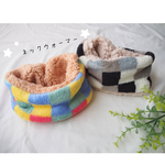 送料込☆ネックウォーマー☆キューブ柄