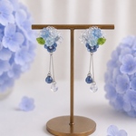     【雨雫】耳元で揺れる紫陽花ピアス/イヤリング