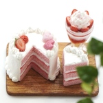 ミニチュア苺スイーツセット　いちごパフェ　生クリームフェイクスイーツ