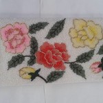 【値下げ】ビーズ刺繍のクラッチバッグ