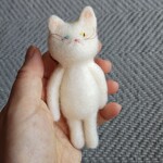 ぶあいそ ねこ ちゃん  白猫 オッドアイ