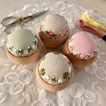 刺繍のピンクッション（全4色）
