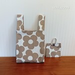 収納ポーチ付き★折りたたみ★エコバッグコンパクト★コンビニエコバッグ🎶お弁当も入るエコバッグ 北欧柄        
