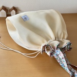 ＊お洗濯が楽♡メッシュ生地×撥水加工ナイロンオックス    一枚仕立て 巾着トートバッグ＊ 肩がけも出来る 大きめエコバッグ スパバッグ プールバッグ  ライトベージュ ピンク系ガーデン 花柄