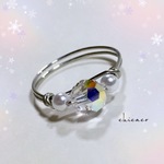 SWAROVSKIとパールのワイヤーリング