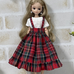 NO,643リカちゃん服  ふわふわチェックのサスペンダースカート　白いブラウス　オシャレコーデ　リアルクローズ