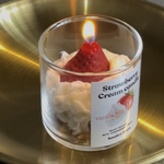 Strawberry Cream candle🍓🤍