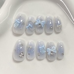 ふんわりブルー🩵チークネイル　ネイルチップ　夏ネイル　ガーリー　ワンホン　リボン　薔薇　ローズ　うるうる　ビジュー　成人式　ブライダル　夏　マーメイド　ぷるぷる