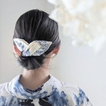 夏限定｜《紫陽花》大人くすみブルー｜エンブロイダリー刺繍　大人のためのデフトバン小さめ　選べるサイズ　動画で安心