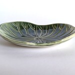 蓮の葉皿（深め）　15.0～13.0cm